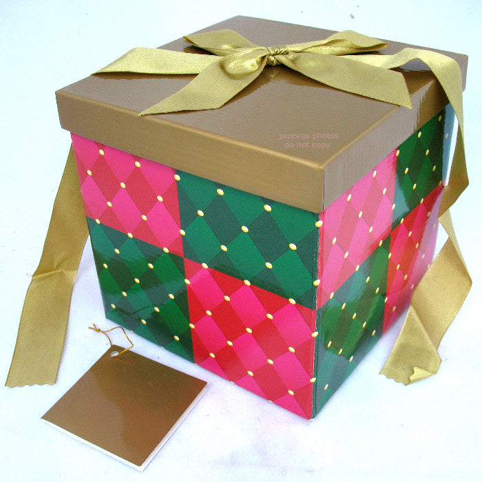 NEW AVON Christmas Holiday Birthday SQUARE GIFT WRAP BOX GIFTS BOXES Folding Collapsible with LID, RIBBON, NOTE CARD