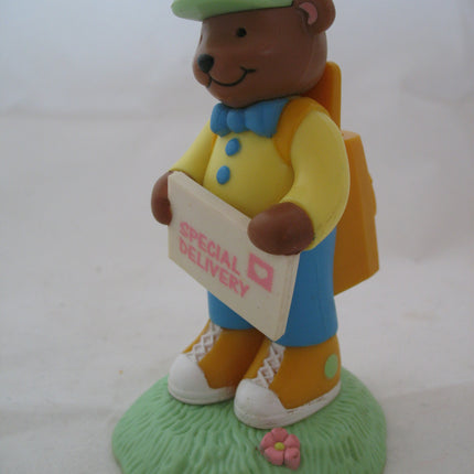 AVON Brown BEAR MAILMAN SPECIAL DELIVERY Handler Messenger Man FIGURINE Animal FIGURINES