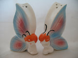 LOT 2pc BLUE PINK BUTTERFLY BUTTERFLIES Ceramic Kitchen SALT PEPPER SHAKER JAPAN