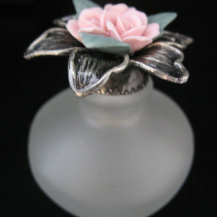 AVON NEW 2001 VICTORIAN PERFUME FRAGRANCE Empty Frost Frosted GLASS BOTTLE PINK ROSE ROSES Floral Flower Flowers SILVER PEWTER Collectibles Bottles Collectors Home Bed Bath Decors Decorations