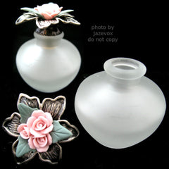 AVON NEW 2001 VICTORIAN PERFUME FRAGRANCE Empty Frost Frosted GLASS BOTTLE PINK ROSE ROSES Floral Flower Flowers SILVER PEWTER Collectibles Bottles Collectors Home Bed Bath Decors Decorations