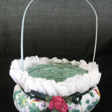 9" NEW FLORAL FLOWERS SCENTED NATURAL WOVEN Green BASKET Container White LACE