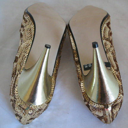 J.RENEE New With Defect Womens Metallic Yellow Gold Sequin Shoes 3in High Heels Sequins Upper Ladies Classics Pumps Size 6M 6 M