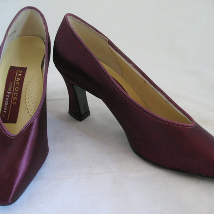New Vintage Y2K 90s Peacocks Womens Pump Shoes High Heels Made USA Satin Purple