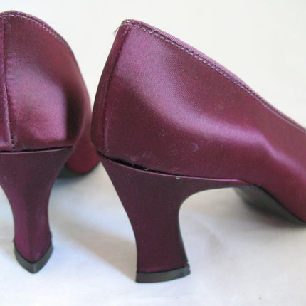 New Vintage Y2K 90s Peacocks Womens Pump Shoes High Heels Made USA Satin Purple