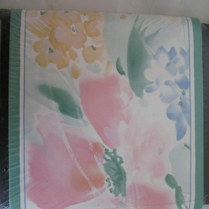 MADE In USA WALL PAPER Wallpaper BORDER BORDERS PASTEL Color Colored Floral Flowers Pattern Prints PEELABLE Home Decors Decorations Accent Accents Bedroom Living Room Dining