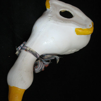 VINTAGE WHITE Yellow Ceramic Plaster DUCK GOOSE GEESE Animal FIGURINE Home Decor