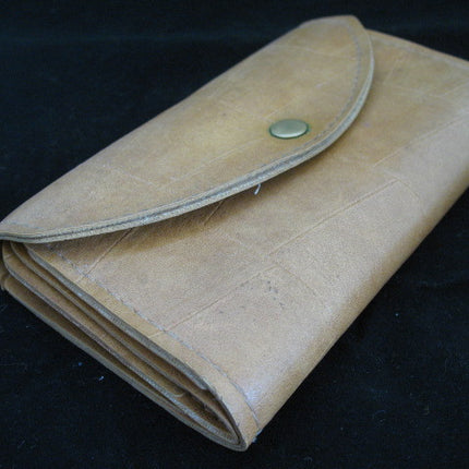 Women Beige LEATHER Check Money Cash ID Photo WALLET PURSE CASE