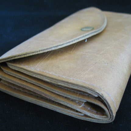 Women Beige LEATHER Check Money Cash ID Photo WALLET PURSE CASE