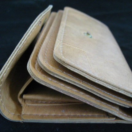 Women Beige LEATHER Check Money Cash ID Photo WALLET PURSE CASE