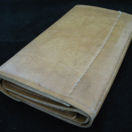 Women Beige LEATHER Check Money Cash ID Photo WALLET PURSE CASE