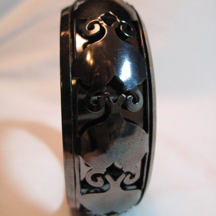 NEW Womens Jewelries Silver Black Dark Gray Grey CARVED METAL Tin Metallic BANGLE BRACELET BRACELETS