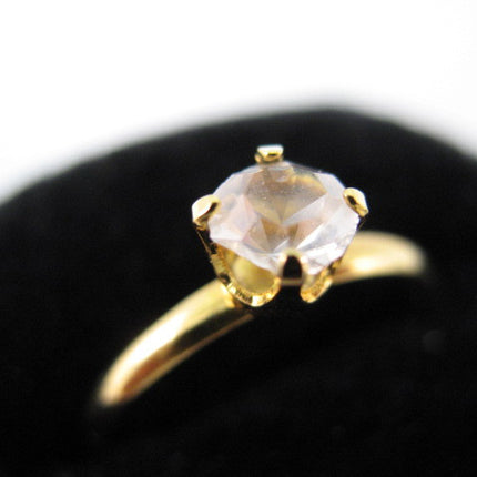 Womens Rings Gold Tone Clear Crystal Glass Stone Solitaire RING size 6.5 6-1/2