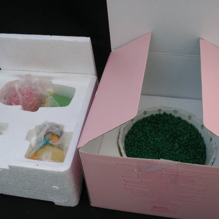 NEW AVON EASTER SPRING GARDEN CANDLE Ceramic Dish Holder SET CANDLES Bunny Rabbit Duck Pink Rose Flower