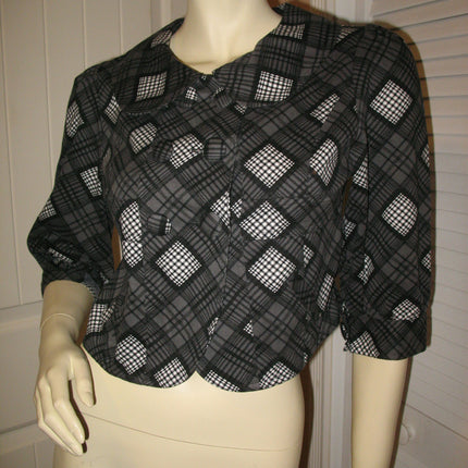 Womens Blazers Tops BLACK GRAY GREY White Check Checkered Plaid Pattern 3/4 Sleeve BLAZER TOP Women Career Office Work Wear Business Attire size Small Baby Collar Collared Button Down Cheap Affordable Clothes Clothing Wears