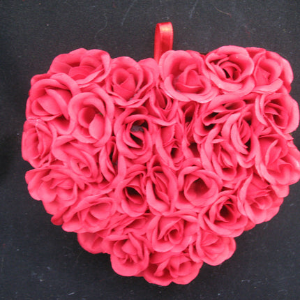 AVON SCENTED RED ROSE ROSES FLOWERS LOVE HEART HEARTS FLORAL Wall Hanging Decors Decorations VALENTINE VALENTINES Day GIFT GIFTS For HER LOVE ONE SWEETHEART GIRLFRIEND WIFE Romantic Romance Loving Sweet Present Presents