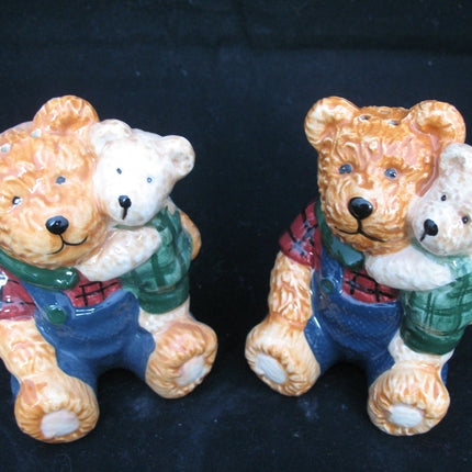 NEW NIB SALT PEPPER SHAKER TEDDY BEAR CERAMIC Set CHRISTMAS THANKSGIVING Dinner