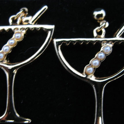 NEW NIB VINTAGE AVON Surgical Steel Posts PIERCED DANGLING DANGLE EARRINGS Faux Pearls