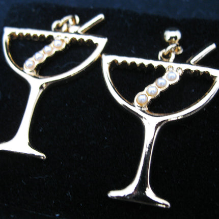 NEW NIB VINTAGE AVON Surgical Steel Posts PIERCED DANGLING DANGLE EARRINGS Faux Pearls