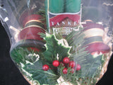 NEW 7pcs SET GREEN TAPER CANDLE CANDLES Glass Stripe Holders WICKER BASKET GIFT