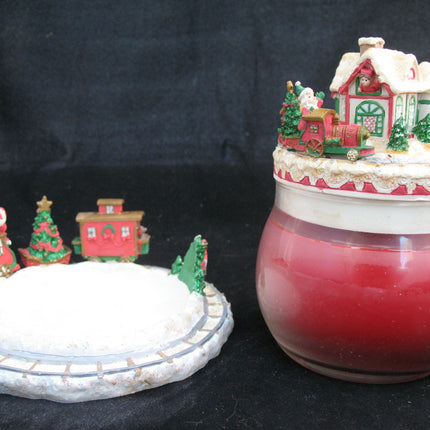 NEW CHRISTMAS SANTA CLAUS WORKSHOP RED Scented CANDLE JAR + Ceramic Topper Dish