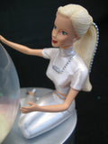 NEW AVON BLONDE BARBIE 2000 Mattel MILLENNIUM Music MUSICAL SNOWGLOBE Glass BALL Barbie Dolls Collectors Collectible