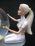 NEW AVON BLONDE BARBIE 2000 Mattel MILLENNIUM Music MUSICAL SNOWGLOBE Glass BALL Barbie Dolls Collectors Collectible