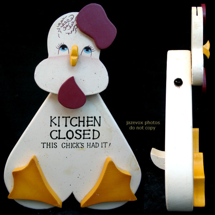 HOUSE of LLOYD WOOD WOODEN CHICK CHICKEN Kitchen Table Funny Sign NOTE HOLDER