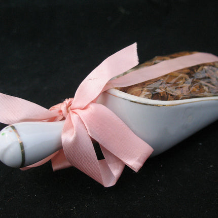 NEW WHITE CERAMIC Floral Flowers SCOOP SCOOPER SCOOPERS POTPOURRI Display Fragrance Scent Home Decors