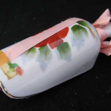 NEW WHITE CERAMIC Floral Flowers SCOOP SCOOPER SCOOPERS POTPOURRI Display Fragrance Scent Home Decors
