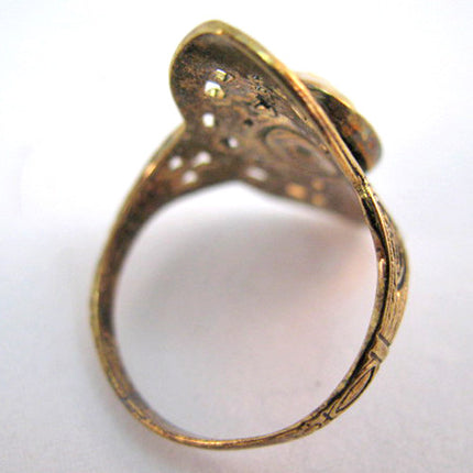 VINTAGE Old Victorian 3D CAMEO Carvings Antique Gold Tone Womens RING Jewelry size 7.75