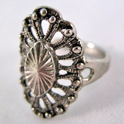 VINTAGE SILVER Tone Metal VICTORIAN Carved Womens Rings RING size 8.75 Jewelry Jewelries