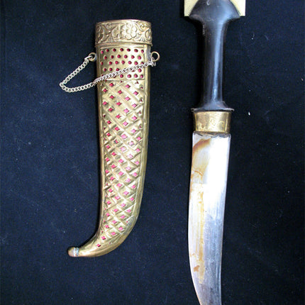 VINTAGE OLD KNIFE DAGGER INDIA CURVE BLADE Carve Brass CASE Estate Sale