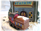 CHRISTMAS Holiday Village PLEASANT GROVE TRAIN STATION Musical Lighted with BOX