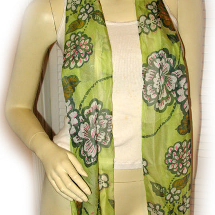 New Vintage Y2K 90s Scarf Scarves Wrap 62"X11" Floral Print Green Made in Italy